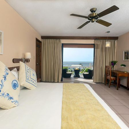 Black Rock Le Grand Courlan Spa Resort Adults Only מראה חיצוני תמונה