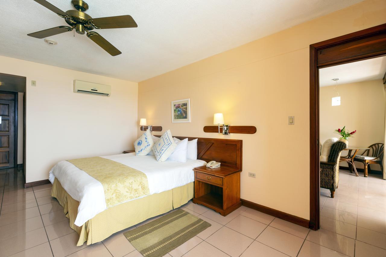 Black Rock Le Grand Courlan Spa Resort Adults Only מראה חיצוני תמונה